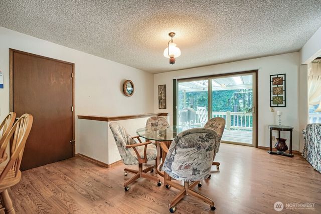 16108 43rd Street E, Sumner, WA 98391