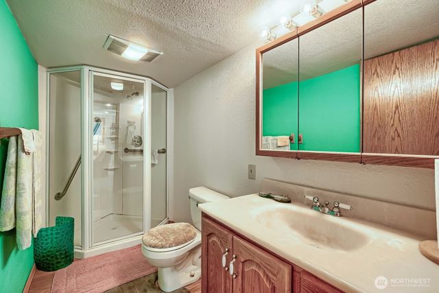 16108 43rd Street E, Sumner, WA 98391