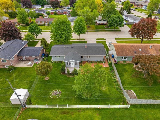 1756 SOUTHLAND AVENUE, Oshkosh, WI 54902