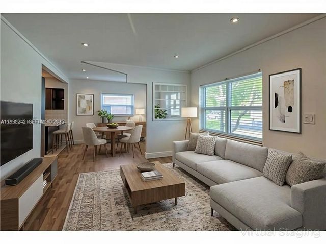 1080 NE 145th St, North Miami, FL 33161