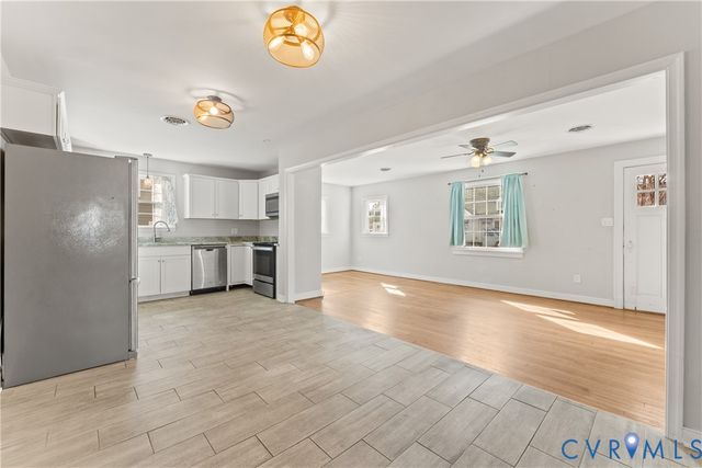 2212 Oakwood Ln, Henrico, VA 23228