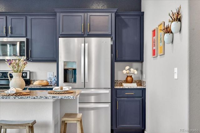 2827 Deerfoot Way, Castle Rock, CO 80109