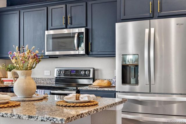 2827 Deerfoot Way, Castle Rock, CO 80109