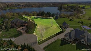 69225 Lake Point Court, Romeo, MI 48065