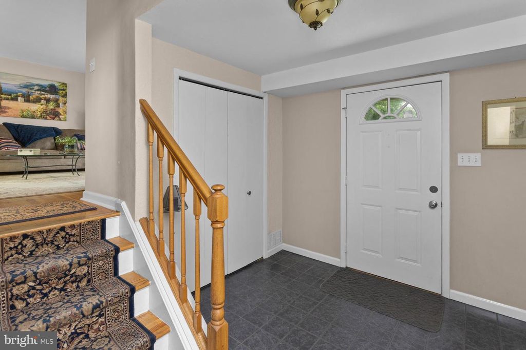 19 MARCIA DR, HAMILTON, NJ 08610 — photo 4