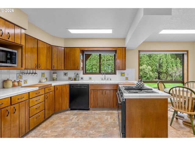 2804 Se 347TH Ave, Washougal, WA 98671