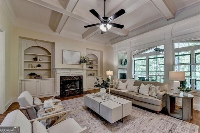 420 Lafayette Close, Roswell, GA 30075