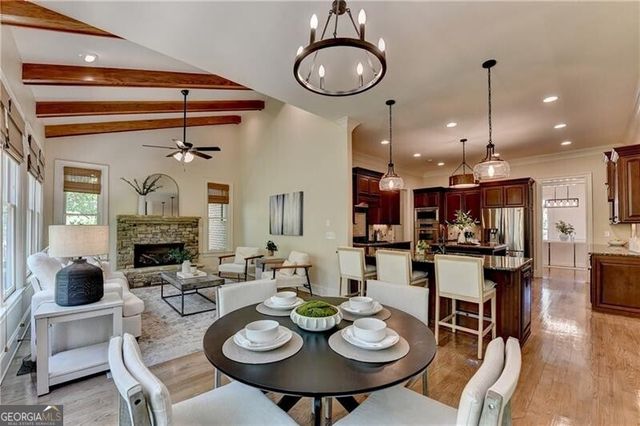420 Lafayette Close, Roswell, GA 30075