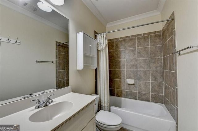 420 Lafayette Close, Roswell, GA 30075