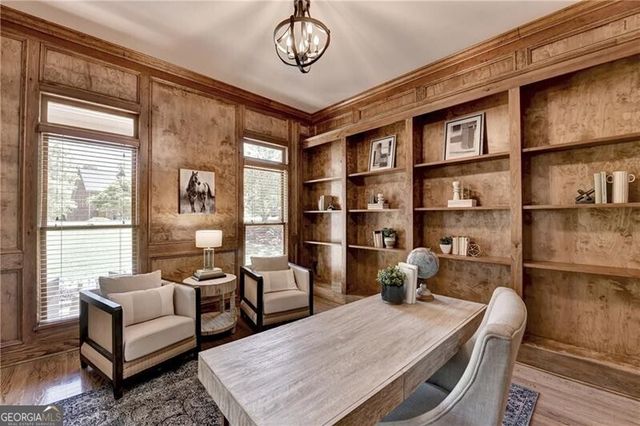420 Lafayette Close, Roswell, GA 30075