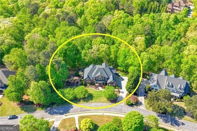 420 Lafayette Close, Roswell, GA 30075