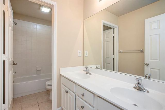 4825 Silver Leaf Drive, Cumming, GA 30040