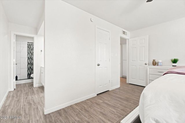 515 W PEBBLE BEACH Drive, Tempe, AZ 85282