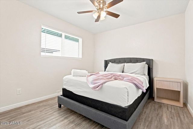 515 W PEBBLE BEACH Drive, Tempe, AZ 85282