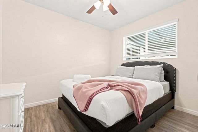 515 W PEBBLE BEACH Drive, Tempe, AZ 85282