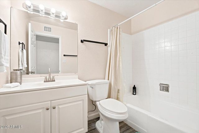 515 W PEBBLE BEACH Drive, Tempe, AZ 85282