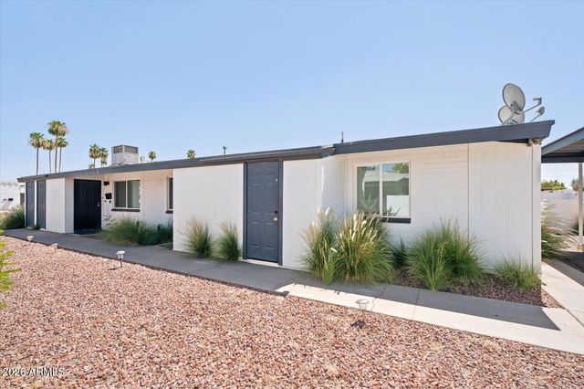 515 W PEBBLE BEACH Drive, Tempe, AZ 85282