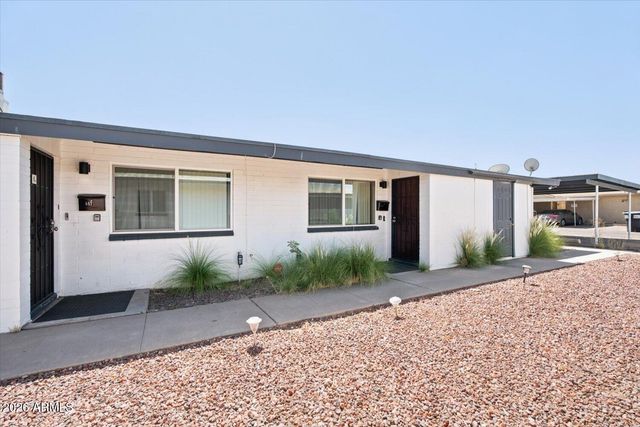 515 W PEBBLE BEACH Drive, Tempe, AZ 85282