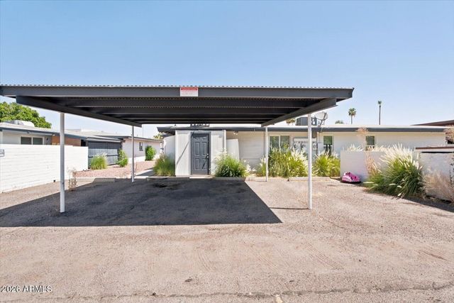 515 W PEBBLE BEACH Drive, Tempe, AZ 85282