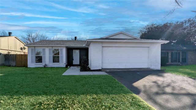4108 Bristlecone Lane, Fort Worth, TX 76137