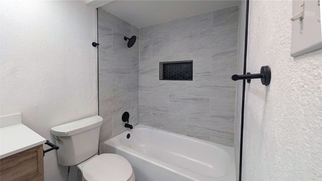 4108 Bristlecone Lane, Fort Worth, TX 76137