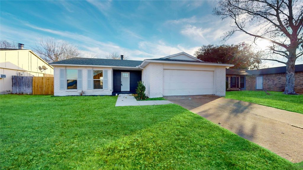 4108 Bristlecone Lane, Fort Worth, TX 76137