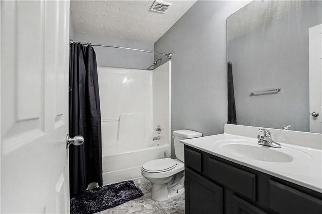 6211 Shoals Loop, Union City, GA 30291