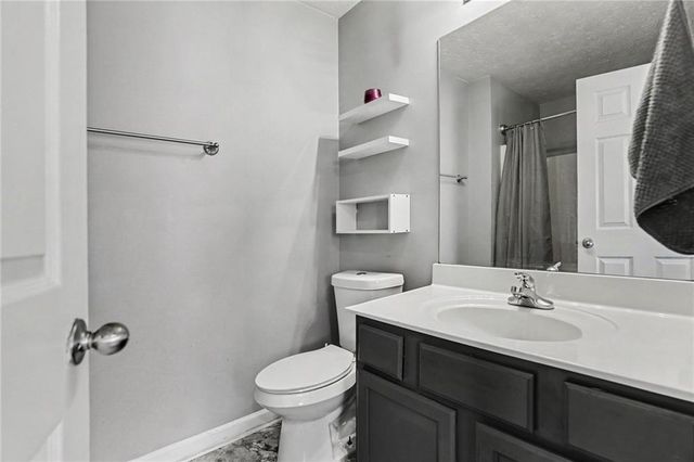 6211 Shoals Loop, Union City, GA 30291