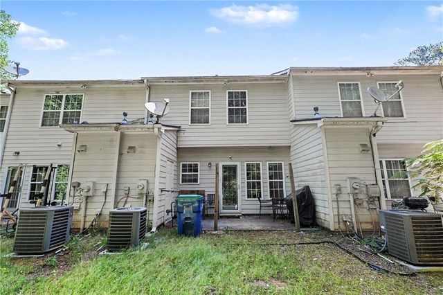 6211 Shoals Loop, Union City, GA 30291