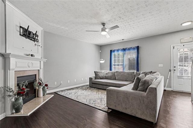 6211 Shoals Loop, Union City, GA 30291