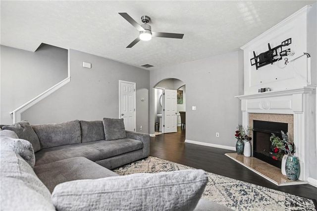 6211 Shoals Loop, Union City, GA 30291