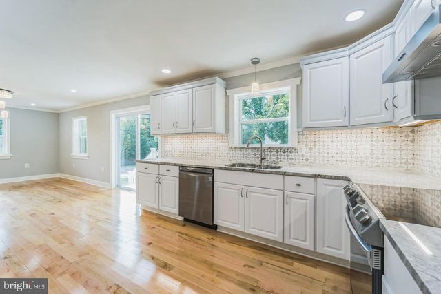 1123 ODENTON RD, Odenton, MD 21113