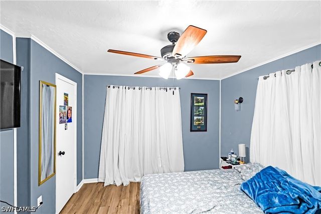 3420 6th AVE NE, Naples, FL 34120
