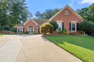 3200 Golden Spring Drive, Buford, GA 30519