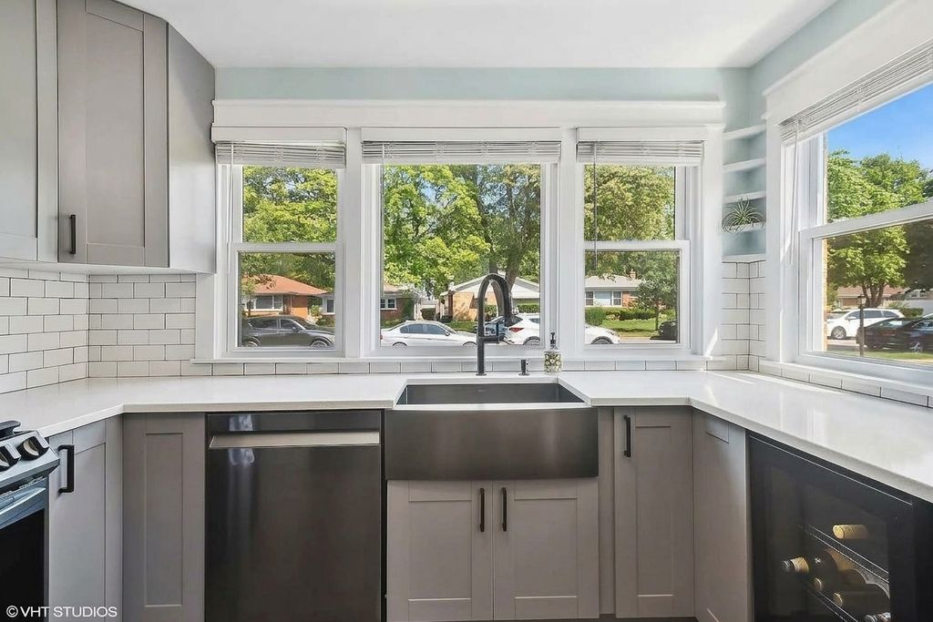 2124 Seward Street, Evanston, IL 60202 — photo 3