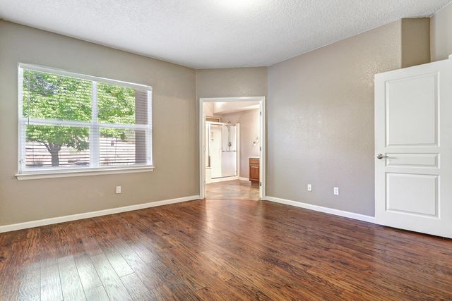 10101 Avenida Vista Sol NW, Albuquerque, NM 87114