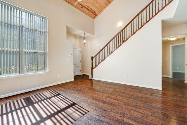 10101 Avenida Vista Sol NW, Albuquerque, NM 87114