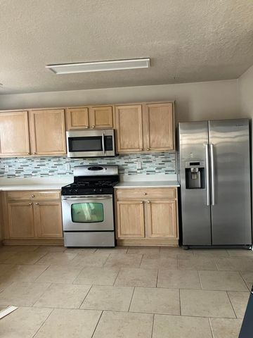 1912 Sea Breeze Street NW, Albuquerque, NM 87120