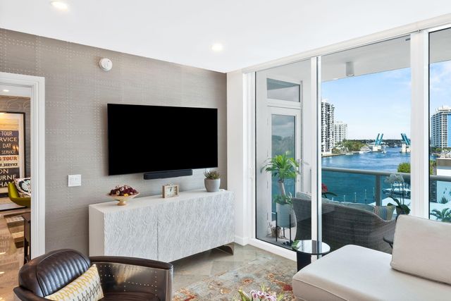 715 Bayshore Drive 606, Fort Lauderdale, FL 33304