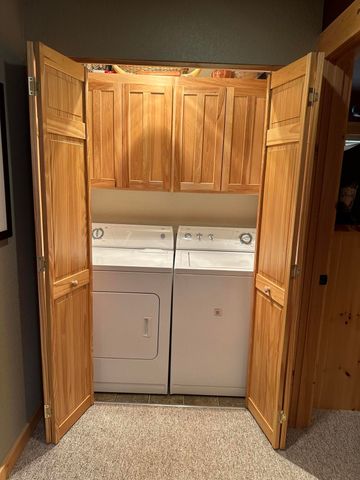 4645 Harrier Drive, Klamath Falls, OR 97601