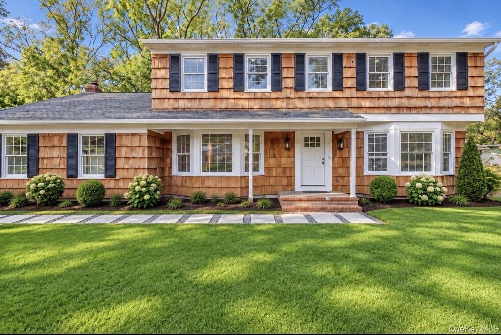 7 Woodland Road, Miller Place, NY 11764 — exterior