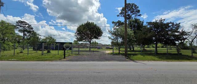 330 River Road, Channelview, TX 77530
