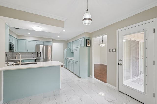 1905 Country Club Drive, Plano, TX 75074