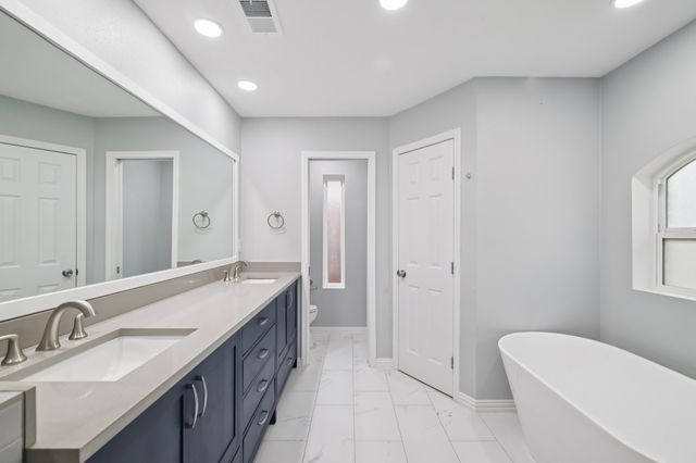 1905 Country Club Drive, Plano, TX 75074