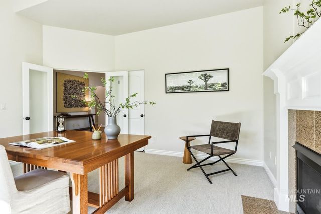 11929 N Humphreys Place, Boise, ID 83714