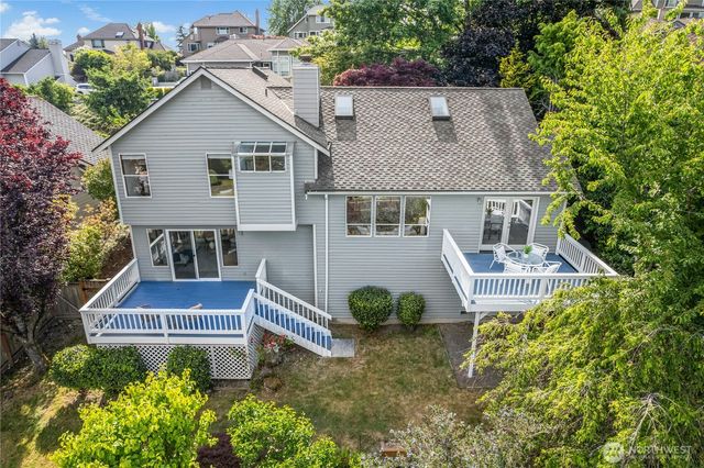 8226 128th Avenue SE, Newcastle, WA 98056