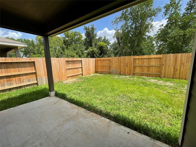 9765 Grosbeak Lane, Magnolia, TX 77354