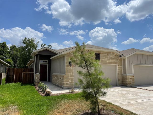 9765 Grosbeak Lane, Magnolia, TX 77354