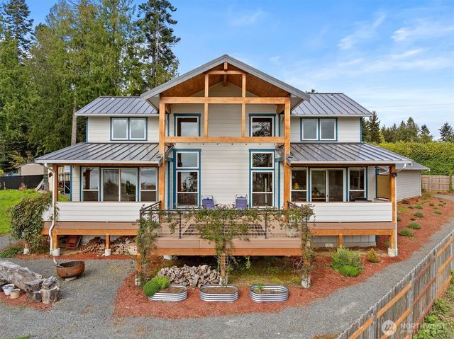 3576 S Camano Drive, Camano Island, WA 98282