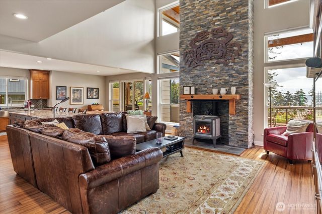 3576 S Camano Drive, Camano Island, WA 98282
